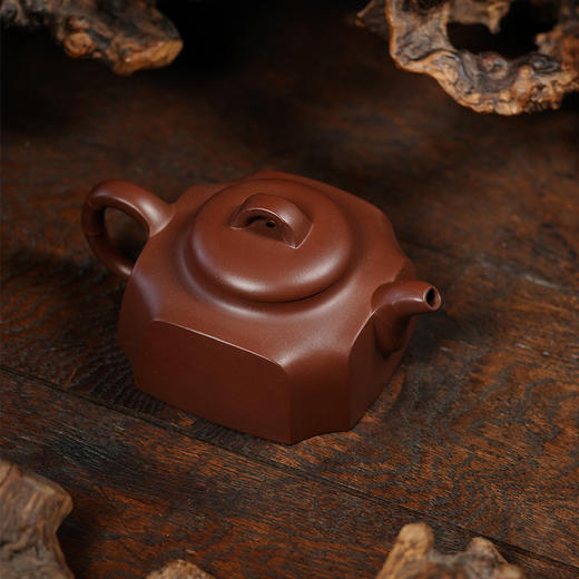 龙德堂陶艺 徐飞制 《卓尔》原矿底槽清 250cc (库存请咨询客服) 商品图2