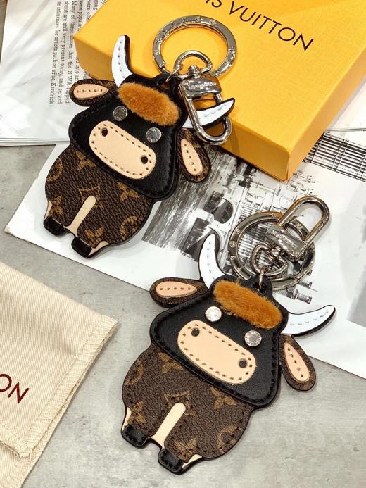 点此购买 lv小牛钥匙扣 十一169188