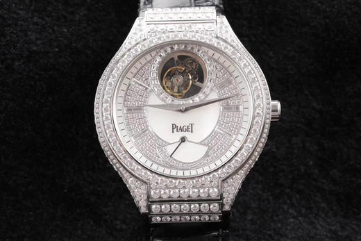 R8伯爵P0L0一G0A38149真飞轮、再一次突破伟大工艺的技术界限，首款研发伯爵摆轮及制作机蕊。 搭配海鸥订制Cal.600P陀飞轮机芯 商品图11