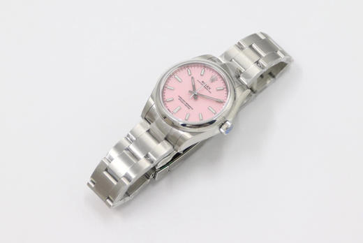 【女款31mm】2020新款劳力士蚝式恒动型277200 31mm系列
1⃣️搭配进口机械机芯，同步原装没有多余日历档位，品质稳定可靠； 商品图4