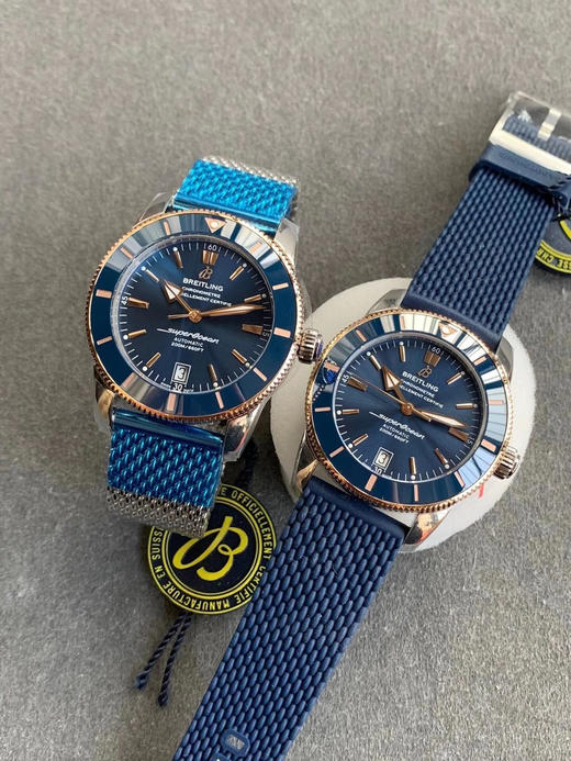 GF新品 BREITLING百年灵家族的"水鬼"－超级海洋文化二代B20自动机械腕表42(Superocean Héritage II B20 Automatic 42)新增间金圈配色 商品图9