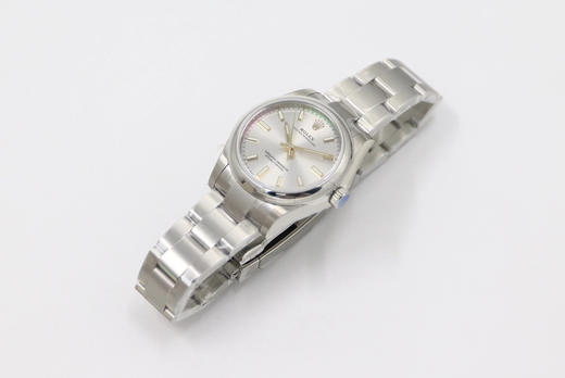 【女款31mm】2020新款劳力士蚝式恒动型277200 31mm系列
1⃣️搭配进口机械机芯，同步原装没有多余日历档位，品质稳定可靠； 商品图3