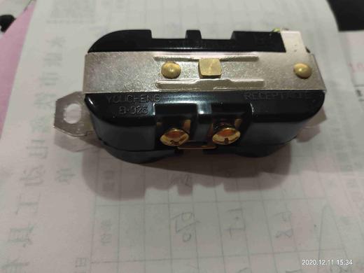 【货号02252】汽油发电机配件柴油发电机插座发电机美式插座双头插座 商品图6