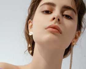  一副耳环 | 9种戴法，叫醒你的首饰盒 