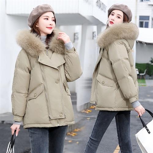 时尚气质，翻领大毛领连帽保暖舒适短款羽绒服HR-YIXG8092 商品图5