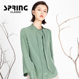 拒绝单调，多色系穿搭，