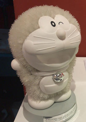 哆啦A梦-发光圣诞树