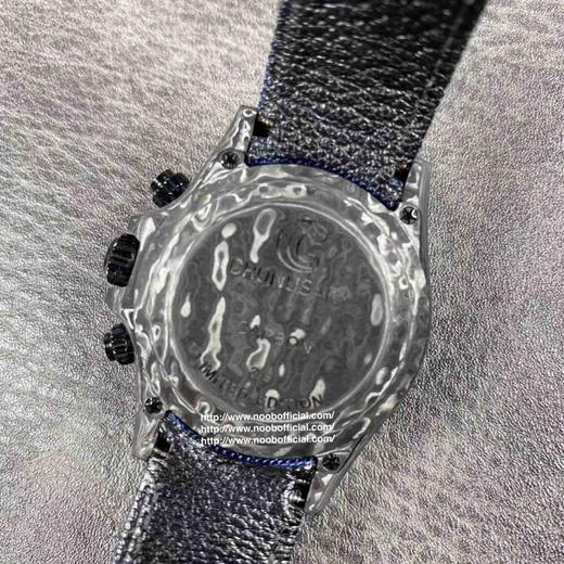 WWF新品发布：碳纤维迪通拿
与原装同重量，同材质，同尺寸完美复刻原版，碳壳碳后盖碳扣子，双生耳，市场唯一对版，超多配色满足你各种需求 商品图5