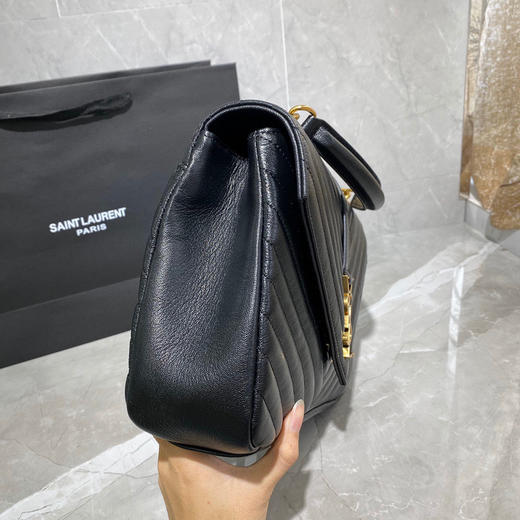 经典邮差包黑色金扣32厘米 商品图3