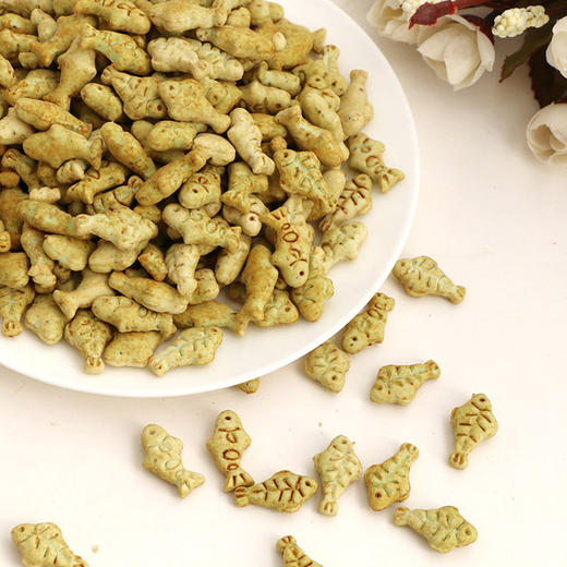 宠物零食路斯饼干80g 去毛球猫薄荷小鱼干 猫咪零食猫罐头 商品图2