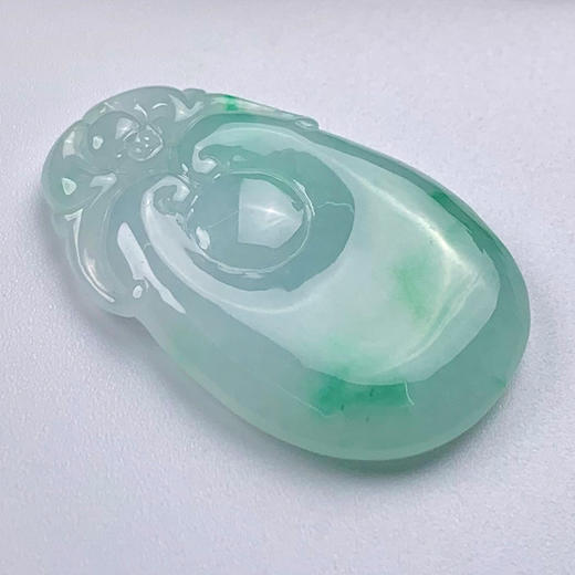 派瑞翡翠 翡翠挂件 糯种 飘绿花 商品图3