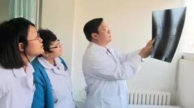  膝盖疼？中医科学院教授：5个字给膝盖立刻解压！(真人指导) 