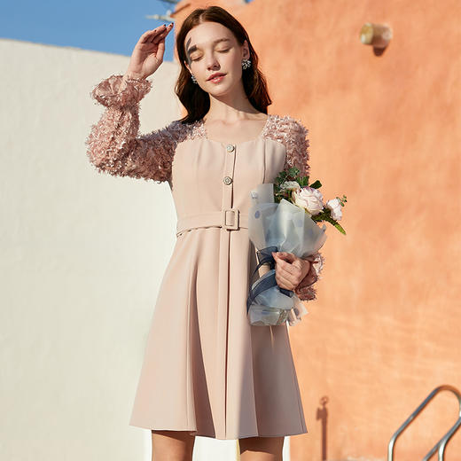 欧芮儿春季新款方领拼接长袖连衣裙女中长款系带收腰a字裙 商品图1