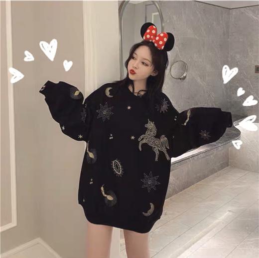 点此购买 蔻驰男女款金线独角兽毛圈卫衣 爷169940 商品图0