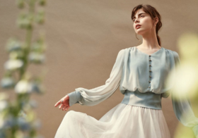 一起来穿花裙子，步入莫奈花园吧~