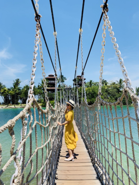 穿上卡卡家的裙子去旅行，真的很上镜！