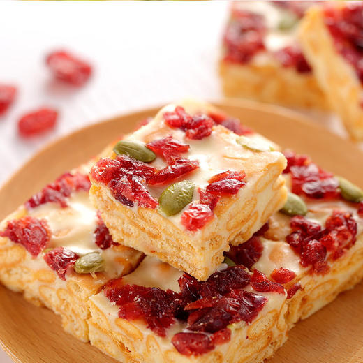 牛轧奶芙味花酥1000g/箱 网红零食2斤牛轧奶芙沙琪玛饼干零食品包邮 滋源雪 商品图2