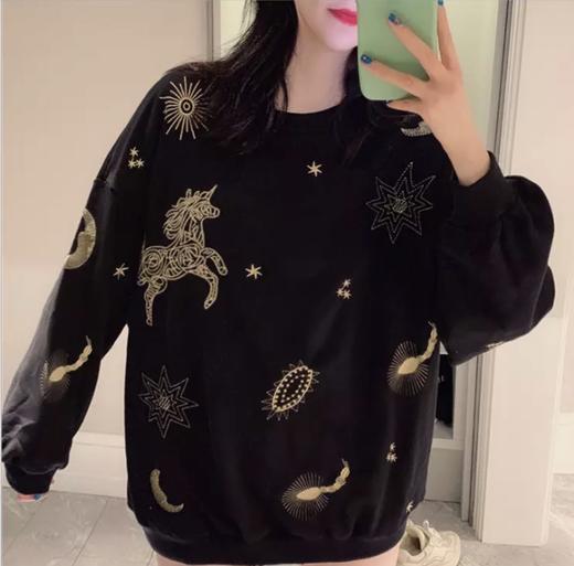 点此购买 蔻驰男女款金线独角兽毛圈卫衣 爷169940 商品图2