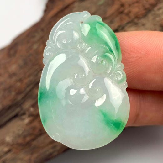 派瑞翡翠 翡翠挂件 糯种 飘绿花 商品图2