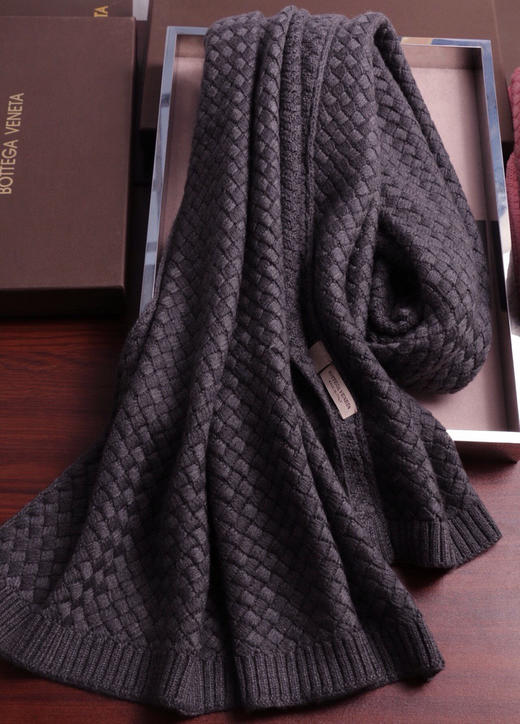BV编织围巾，低调奢华 商品图3