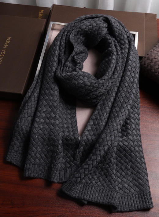 BV编织围巾，低调奢华 商品图2