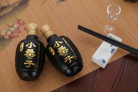 小酒一杯添雅兴，薄肴几味也陶然