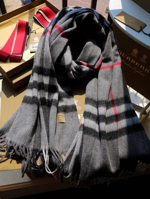 BBR灵魂款，经典格纹围巾3色 商品图7