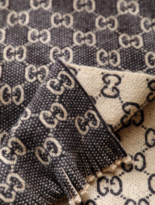 Gucc双G字母交织围巾2色 商品图4