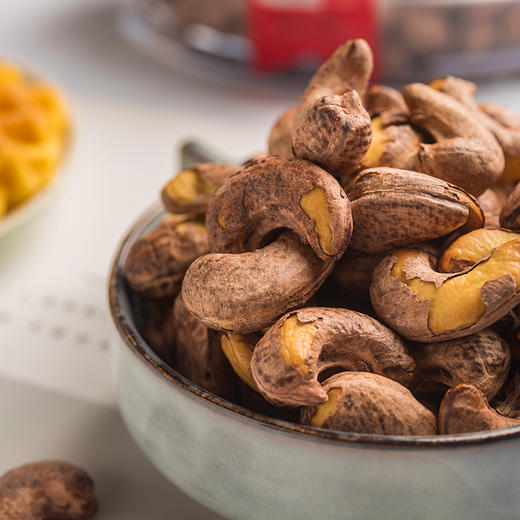 切王糕‬子W180炭烧紫皮腰果190g*3盒 商品图3