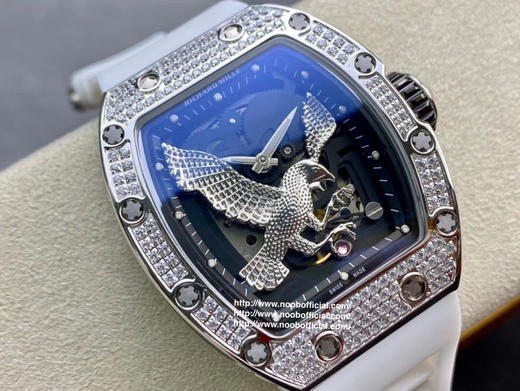 理查德米勒 Richard Mille RM23-02 飞鹰 搭载原装进口机械 尺寸43*50毫米 防水胶带配原装折叠扣 金属雄鹰设计霸气 商品图8
