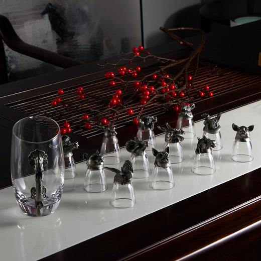 罗比罗丹 十二生肖兽首摇酒器套装 商品图1