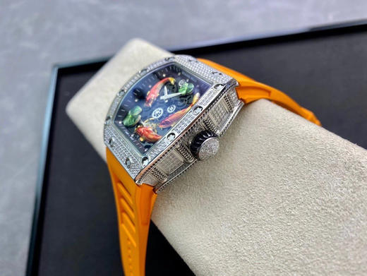 理查德米勒 Richard Mille RM57-01 【年年有鱼】搭载原装进口机械机芯 精钢壳尺寸43*50毫米 防水胶带配原装折叠扣 把愿望交给锦鲤，你只管努力，其他交给天意！ 商品图10