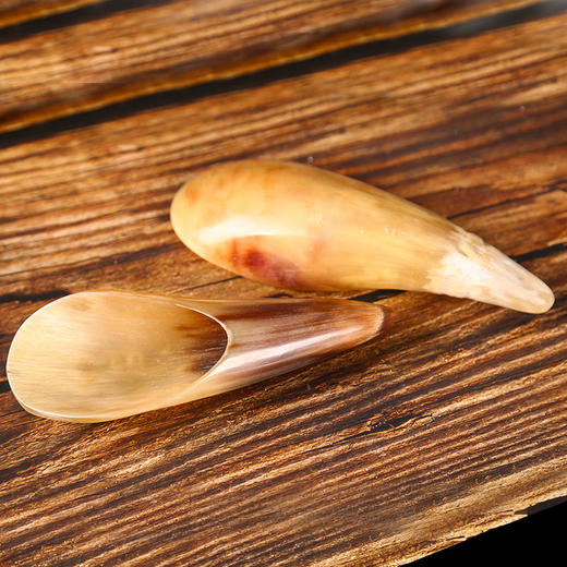 天然牦牛角刮痧按摩板中号拨筋棒全身通用颈部背部足底特大牛角筒 商品图3