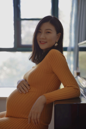 每次露一只耳朵出来总感觉亏了一半。