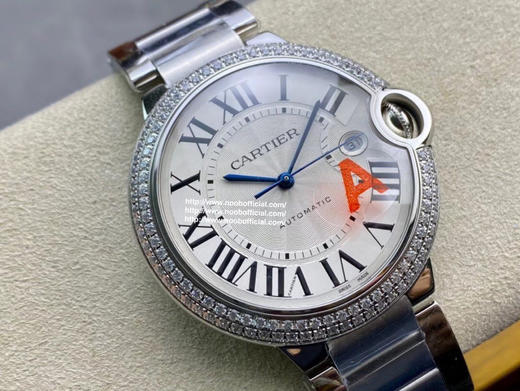 V6 厂 一表一卡一码！V7版 卡地亚 蓝气球 可搭载皮带和钢带，42mm 直径42x13mm，搭载2824自动机械机芯，316精钢表壳，蓝宝石镜面，烧蓝钢针，折叠扣，防水50米！乱真之作！ 商品图8