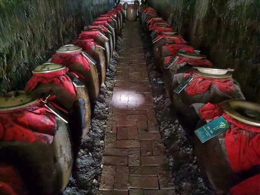 鼎峰龙竹 鼎峰窖藏酒 散装500毫升起（窖藏5年~15年） 商品图0