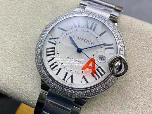 V6 厂 一表一卡一码！V7版 卡地亚 蓝气球 可搭载皮带和钢带，42mm 直径42x13mm，搭载2824自动机械机芯，316精钢表壳，蓝宝石镜面，烧蓝钢针，折叠扣，防水50米！乱真之作！ 商品图5