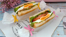 鲜蔬三明治