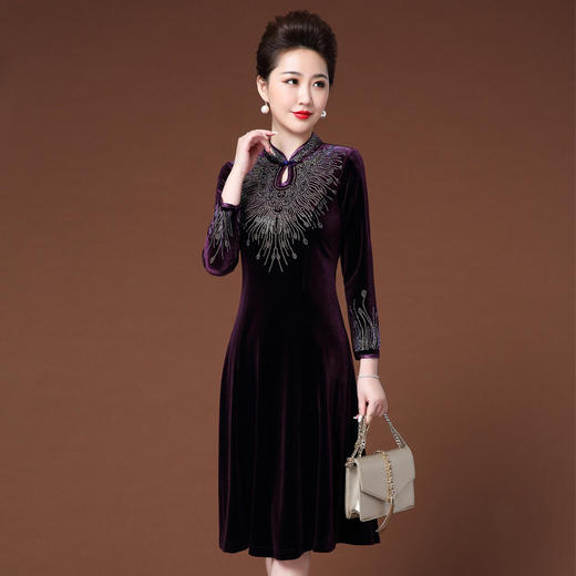 JY-211新款金丝绒复古气质大码妈妈婚宴礼服加绒连衣裙 商品图3