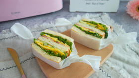 培根蔬菜三明治