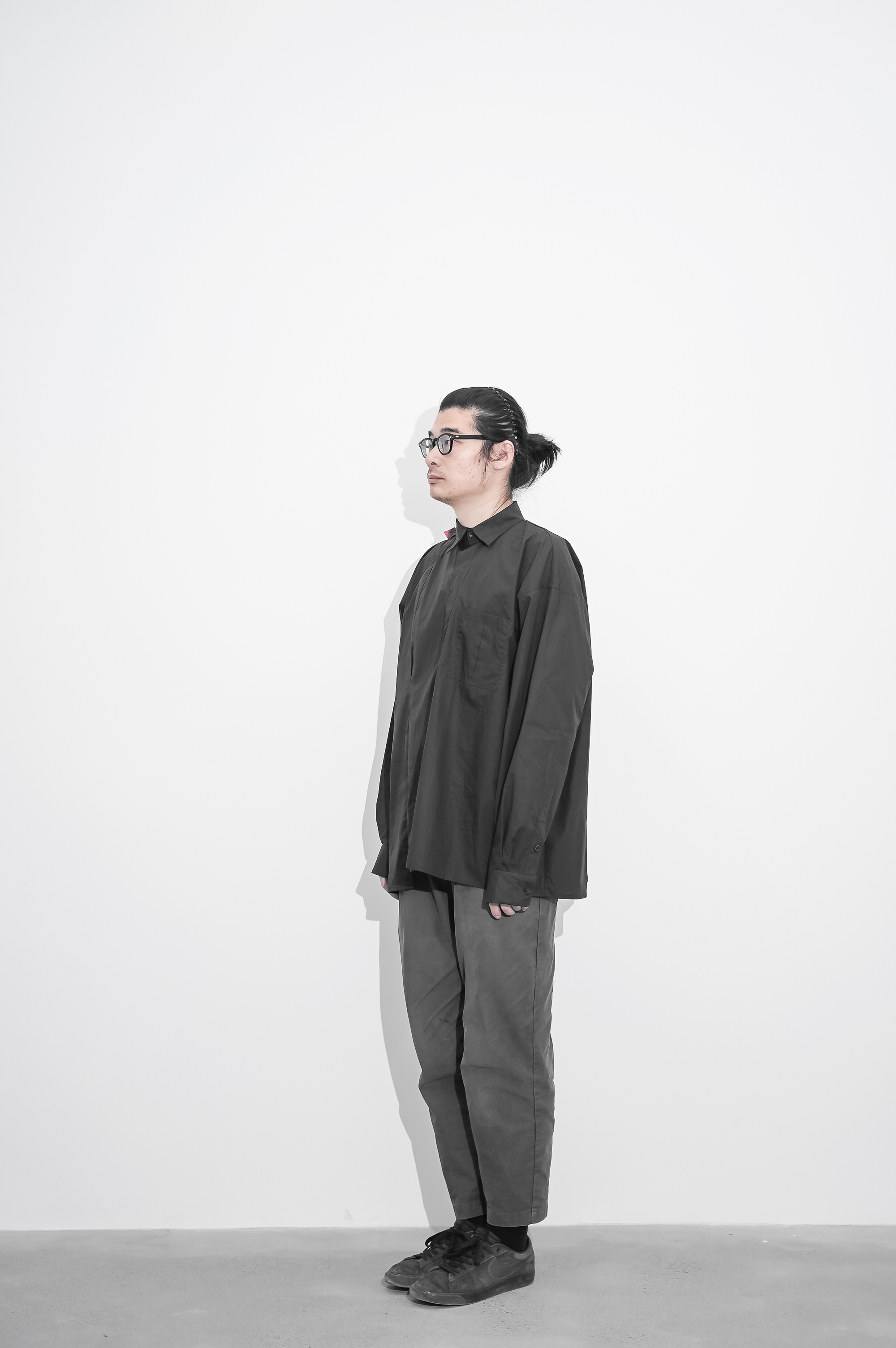 十点睡觉有限实验室X张宇飞   贡缎斜领衬衣