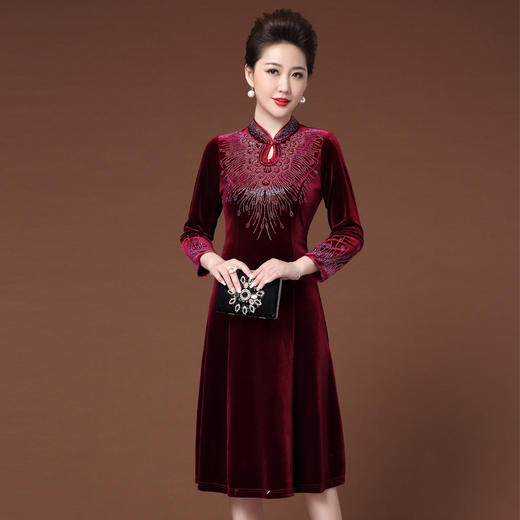 JY-211新款金丝绒复古气质大码妈妈婚宴礼服加绒连衣裙 商品图2