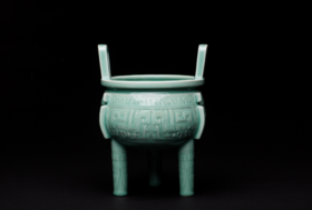 华夏九鼎【扬州鼎】  谈志坚制