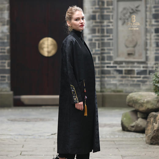 25BWWT9275熊猫锦黑色外套HP190220 商品图2