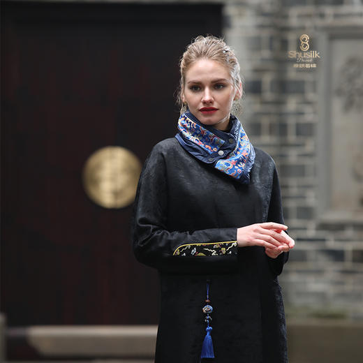 25BWWT9275熊猫锦黑色外套HP190220 商品图1