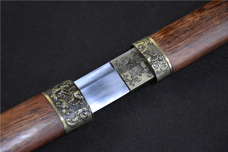 【品名】01663中款花梨木牡丹直刃(未开刃)