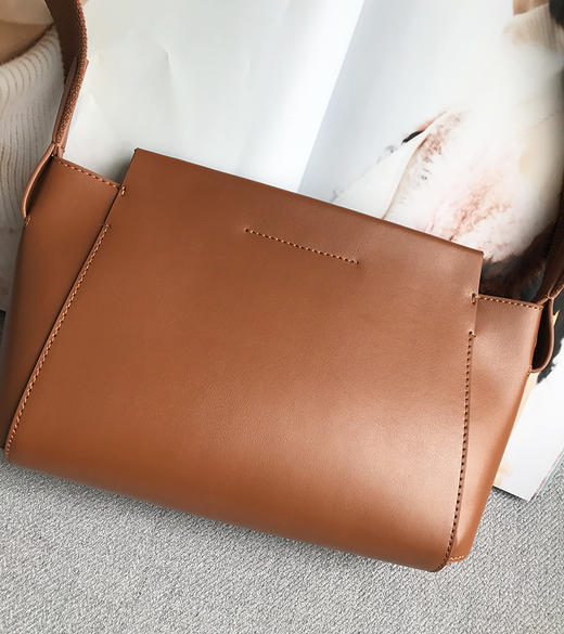 2021底-7折 不退换 THS 12.26-限时 小众品牌 everlane 女士纯色 斜跨包 三色可选 CQ1086 商品图11