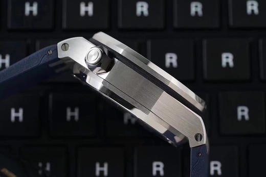 JF爱彼皇家橡树26703ST.OO.A051CA.01定制原版3126自动机械机芯,零件数：364个动力储备：50小时外观表径：42毫米 商品图11