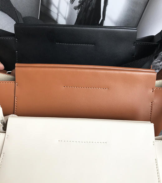 2021底-7折 不退换 THS 12.26-限时 小众品牌 everlane 女士纯色 斜跨包 三色可选 CQ1086 商品图8