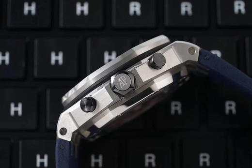 JF爱彼皇家橡树26703ST.OO.A051CA.01定制原版3126自动机械机芯,零件数：364个动力储备：50小时外观表径：42毫米 商品图10